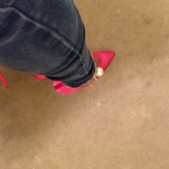 Lemon Drop Heels - Picture 7 of 11